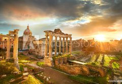 Fototapeta plátno 174 x 120, 102924598 - Roman Forum. Ruins of Roman Forum in Rome, Italy during sunrise. - Roman Forum. Ruiny římského fóra v Římě, Itálie při východu slunce.