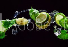 Fototapeta pltno 174 x 120, 107824838 - lime and lemon pieces with peppermint - kousky vpna a citronu s mty peprn