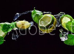 Fototapeta papr 254 x 184, 107824838 - lime and lemon pieces with peppermint - kousky vpna a citronu s mty peprn