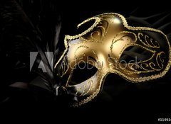 Fototapeta100 x 73  ornate carnival mask over black silk background, 100 x 73 cm