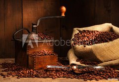 Fototapeta vliesov 145 x 100, 11872422 - Antique coffee grinder with beans