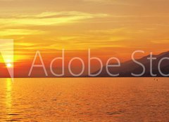 Fototapeta160 x 116  Panoramic view of Sailing at sunset with mountains, 160 x 116 cm