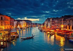 Fototapeta papr 184 x 128, 122210404 - View on Grand Canal from Rialto bridge at dusk, Venice, Italy