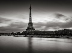 Fototapeta pltno 330 x 244, 125899767 - Sunrise on the Eiffel Tower and Seine River in winter in Black & White. Port de Suffren, Grenelle, 15th and 7th Arrondissements of Paris, France