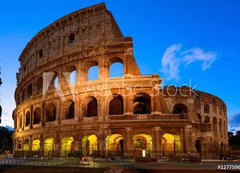 Fototapeta vliesov 200 x 144, 127759684 - Night view of Colosseum in Rome in Italy