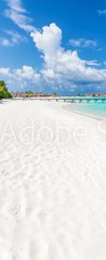 Samolepka na dvee flie 90 x 220, 132600844 - Wide sandy beach on a tropical island in Maldives. Palms and wat