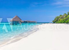 Samolepka flie 200 x 144, 133424507 - Panorama of wide sandy beach on a tropical island in Maldives