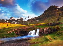Fototapeta240 x 174  The beautiful landscape of mountains and rivers in Iceland., 240 x 174 cm