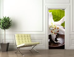 Samolepka na dvee flie 90 x 220, 14431591 - Spa composition of white madonna lily - Lzesk sloen bl madonky