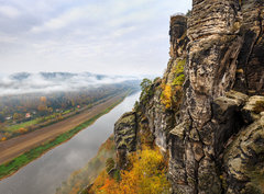 Fototapeta pltno 330 x 244, 181301221 - View over Elbe river