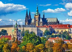 Fototapeta160 x 116  Prague fall landscape view to Saint Vitus Cathedral with blue, 160 x 116 cm