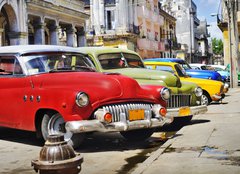 Fototapeta pltno 160 x 116, 18821372 - Colorful Havana cars