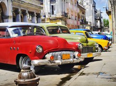Fototapeta vliesov 270 x 200, 18821372 - Colorful Havana cars - Barevn vozy Havana