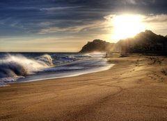 Samolepka flie 100 x 73  Wave on beach with sun shining., 100 x 73 cm