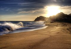 Fototapeta145 x 100  Wave on beach with sun shining., 145 x 100 cm