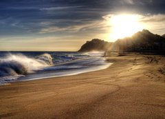 Fototapeta vliesov 200 x 144, 19490756 - Wave on beach with sun shining.