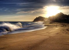 Fototapeta254 x 184  Wave on beach with sun shining., 254 x 184 cm