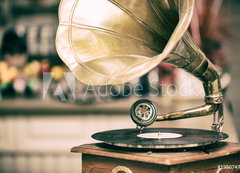 Samolepka flie 200 x 144, 195074759 - Retro old gramophone radio. Vintage style toned photo