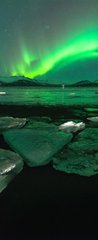 Samolepka na dvee flie 90 x 220  A beautiful green and red aurora dancing over the Jokulsarlon lagoon, Iceland, 90 x 220 cm