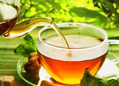 Fototapeta papír 160 x 116, 21155419 - Pouring Healthy Tea - Nalévání zdravého čaje