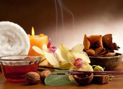 Fototapeta160 x 116  aromatherapy incense and bowl of oil massage, 160 x 116 cm
