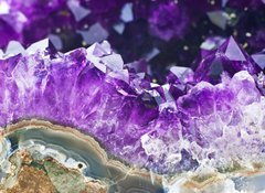 Fototapeta vliesov 100 x 73, 21483665 - Amethyst druse over agate rock - Ametystov hvzda pes agtovou sklu