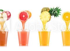 Samolepka flie 100 x 73, 234500457 - Six tastes of juice pouring in plastic cup from fruit isolated on white background - est chut vy v plastovm kelmku z ovoce izolovanch na blm pozad