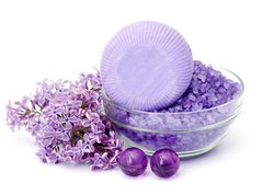 Fototapeta vliesov 270 x 200, 23482774 - spa products and lilac flowers