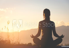 Fototapeta184 x 128  silhouette fitness girl practicing yoga on mountain, 184 x 128 cm