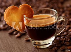 Fototapeta100 x 73  Espresso coffee with cake on brown background, 100 x 73 cm