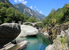 Fototapeta vliesov 100 x 73, 25338118 - Ponte Dei Salti / Lavertezzo / Switzerland