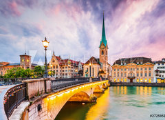Fototapeta160 x 116  Zurich, Switzerland. View of the historic city center with famous Fraumunster Church, 160 x 116 cm
