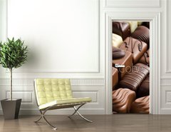 Samolepka na dvee flie 90 x 220  various chocolate pralines, 90 x 220 cm