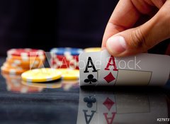 Fototapeta vliesov 100 x 73, 27973739 - Male hand showing two aces