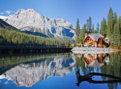 Fototapeta270 x 200  Emerald Lake, Alberta, Canadian Rockies, 270 x 200 cm