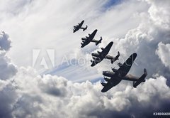 Fototapeta plátno 174 x 120, 34846606 - World War Two British vintage flight formation - Druhá světová válka britská letová formace