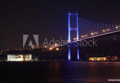 Fototapeta vliesov 145 x 100, 35603180 - The Bosporus Bridge with Beylerbeyi Palace, Istanbul.