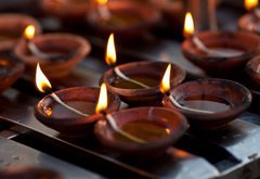 Samolepka flie 145 x 100  Candles at Shwedagon Paya Pagoda in Yangon, Myanmar, 145 x 100 cm