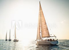 Fototapeta pltno 160 x 116, 37590316 - Sailing ship yachts with white sails - Jachty plachetnic s blmi plachtami