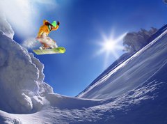 Samolepka flie 270 x 200, 38537605 - Snowboarder jumping against blue sky - Snowboarder skkat proti modr obloze