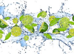 Fototapeta vliesov 270 x 200, 38602855 - Fresh limes in water splash,isolated on white background - erstv limes ve vod stkajc, izolovanch na blm pozad