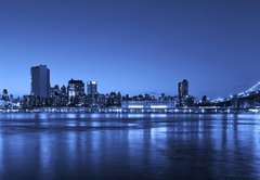 Fototapeta145 x 100  View of Manhattan and Brooklyn bridges and skyline at night, 145 x 100 cm