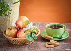 Fototapeta160 x 116  Beautiful ripe apples and branches of a blossoming apple tree in, 160 x 116 cm