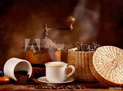 Fototapeta vliesov 270 x 200, 42479858 - Caff tostato e macinato con cappuccino caldo - Caff? tostato e macinato con cappuccino caldo