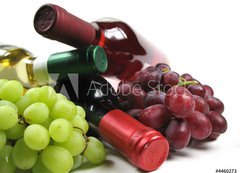 Fototapeta vliesov 200 x 144, 4460273 - bottles of wine with grapes - lhve vna s hrozny