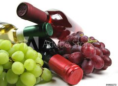 Fototapeta papr 254 x 184, 4460273 - bottles of wine with grapes