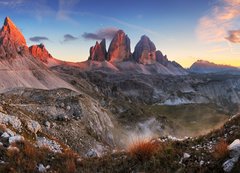 Fototapeta vliesov 200 x 144, 45305800 - Sunset mountain panorama in Italy Dolomites - Tre Cime