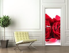 Samolepka na dvee flie 90 x 220, 46400536 - beautiful red roses and petals isolated on white