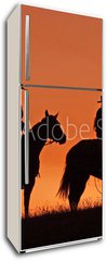 Samolepka na lednici flie 80 x 200, 47782535 - Cowboys on Horseback Silhouette at sunset