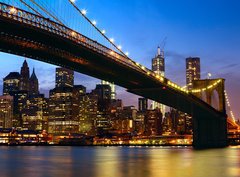 Fototapeta360 x 266  Manhattan panorama with Brooklyn Bridge at sunset in New York, 360 x 266 cm